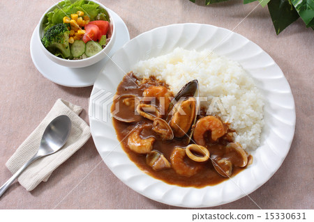 Seafood curry and salad Seafood curry and salad 15330631