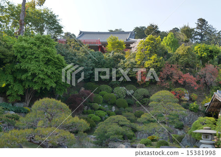 Buddhist temple 15381998