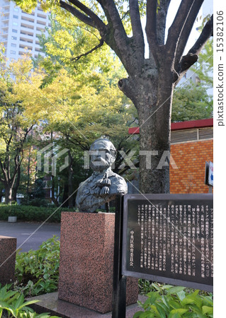 Statue of Siebold 15382106