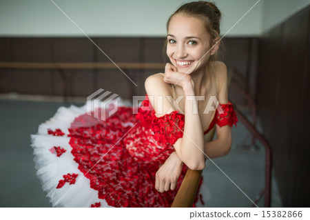 Portrait of a young ballerina 15382866