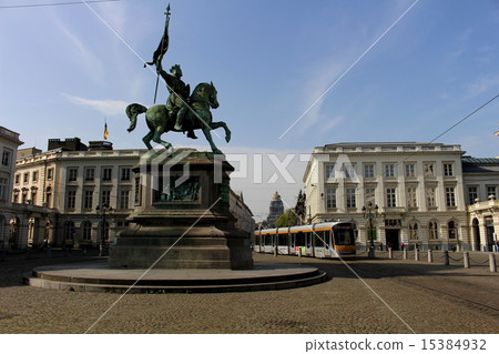 Tram going to Royale square in Brussels Belgium 15384932