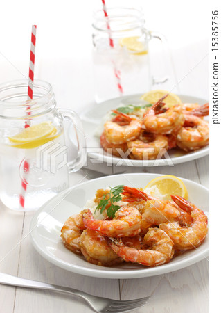 garlic shrimp  15385756