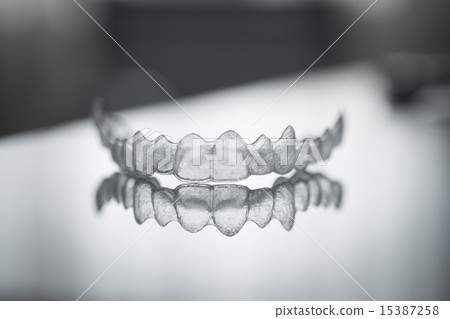 Invisible dental teeth brackets plastic braces 15387258
