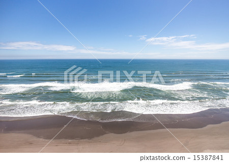 從海拔100米到美麗的海岸 從海拔100米到美麗的海岸 15387841