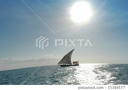 Dhow Sailing boat 15389577