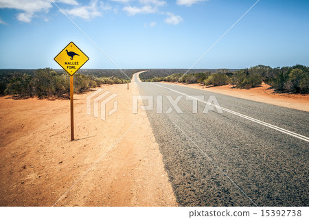 Australia road sign Mallee Fowl 15392738