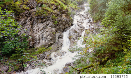 Kuhfluchtfaelle Farchant 15395755