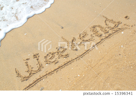 WEEKEND on the beach. 15396341