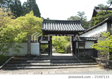 Kyotanabe City Konen-anan Ichinomiya gate 15397113