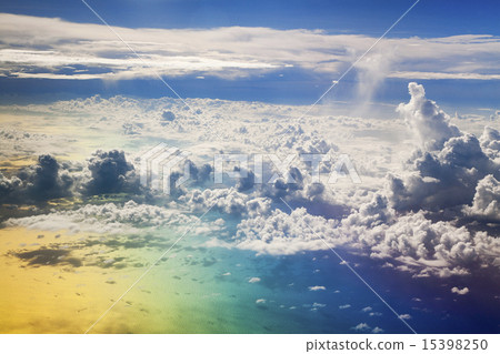 Rainbow-colored sky and sea 15398250