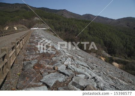 Kamikaze Dam (Koshu City) 15398577