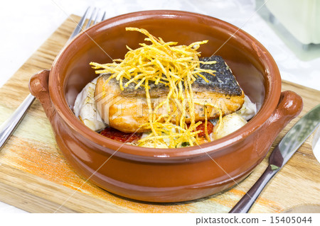 Baked salmon fillet with vegetables in a restauran 15405044