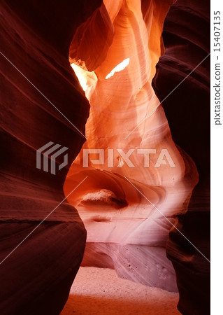 [USA] Antelope Canyon 15407135