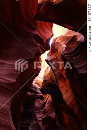 Antelope Canyon 15407157