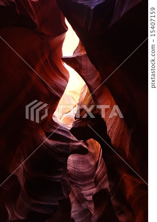 Antelope Canyon 15407159