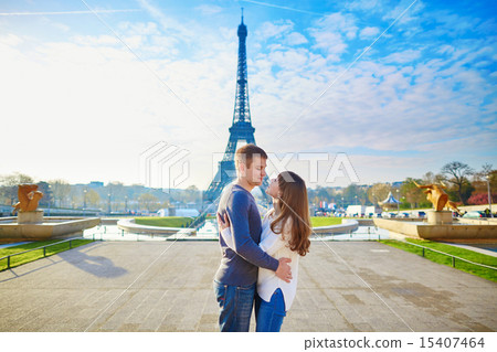 Young romantic couple in Paris Young romantic couple in Paris 15407464