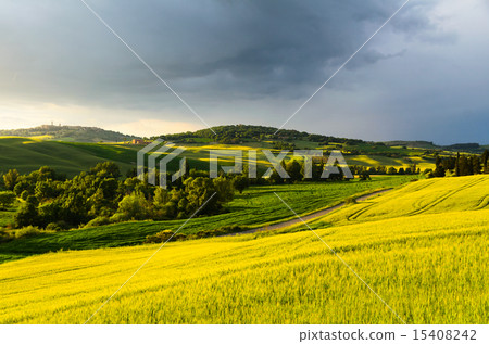 sunset view of Pienza 15408242