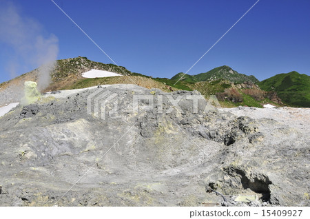 Jigokudani of Tateyama Muro-do 15409927