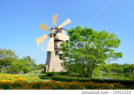 Windmill 15411318