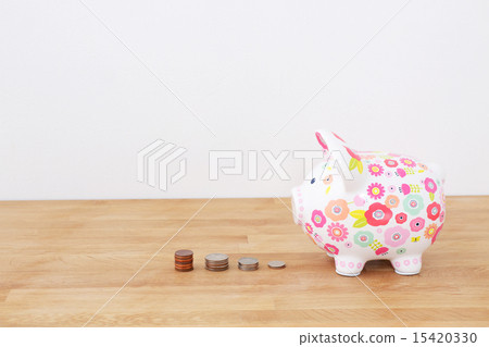 Coin and pig piggy bank 15420330