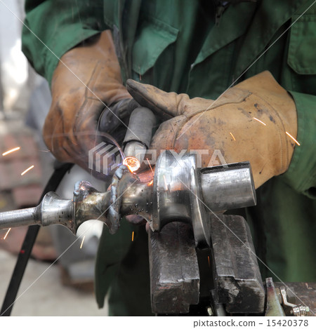 Welding Welding 15420378