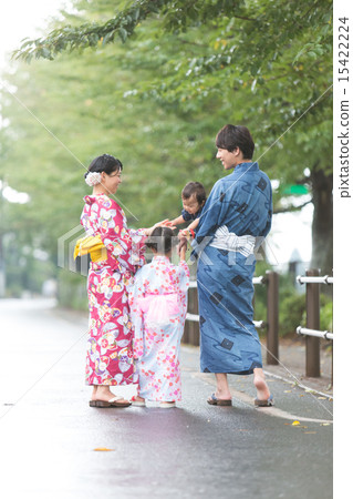 浴衣 人物 夏天 15422224