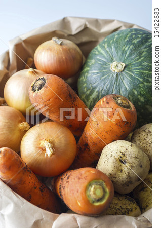 Vegetable with soil Vegetable with soil 15422883