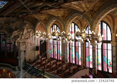 在音樂廳裡面的Catalunya音樂廳 15428748