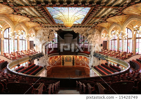 在音樂廳裡面的Catalunya音樂廳 15428749