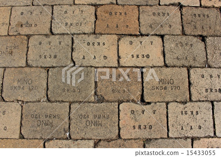 Brick tatami 15433055