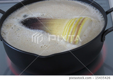 Bamboo shoots with bamboo shoots 15435426