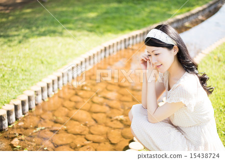 Spring-summer image women Spring-summer image women 15438724