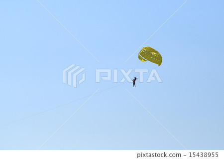 Parasailing with sky at Patong Beach in Phuket 15438955