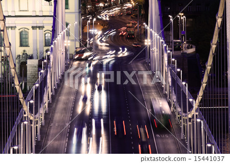 evening traffic on the bridge evening traffic on the bridge 15441037