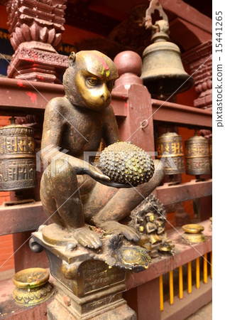 尼泊爾金黃寺廟猴子圖像的樣式 15441265