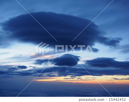 Cloud 15442452