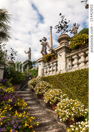 park on the island of Isola Bella. Italy park on the island of Isola Bella. Italy 15442603