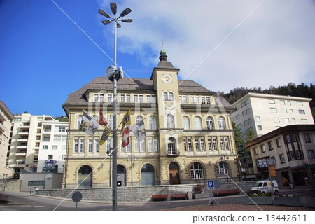 St. Moritz building St. Moritz building 15442611