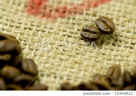 Coffee beans  15444612
