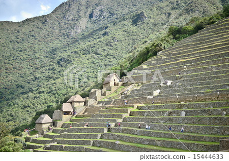 Machu Picchu's shaded field 15444633