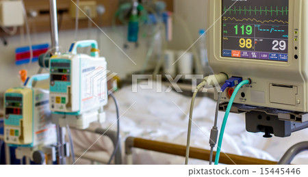 intensive care unit 15445446