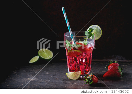 Strawberry lemonade Strawberry lemonade 15445602
