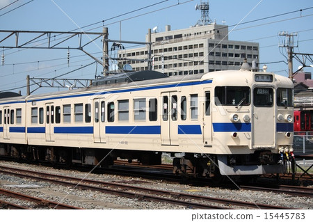 415 series train detained at Kokura Comprehensive Vehicle Center Mojiko Vehicles 15445783