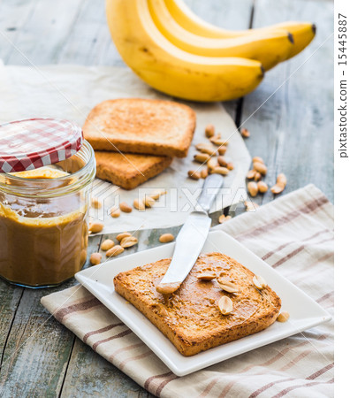crispy toast with peanut butter, bananas,breakfast crispy toast with peanut butter, bananas,breakfast 15445887