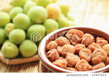 Umeboshi and plum seeds 15447813