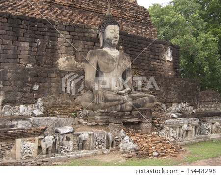 Wat Mahathat Sukhothai ruins 15448298