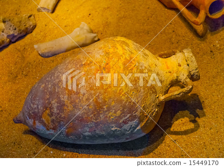 ancient Greek objects 15449170