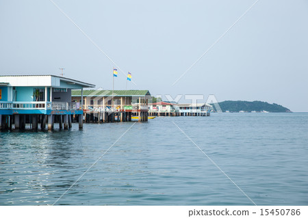 Home by the sea. 15450786