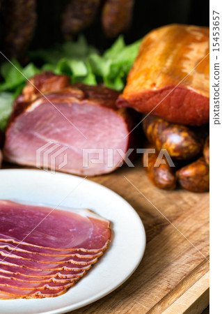smoked ham with schwarzwald ham and prosciutto 15453657