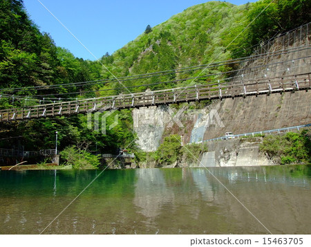 Ushitsu Dam 15463705